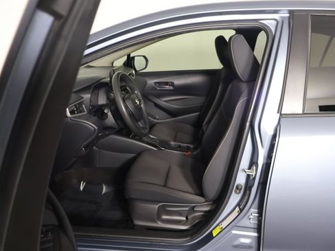 Used 2023 Toyota Corolla LE image 25