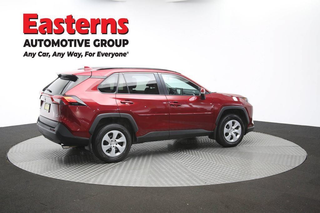 Used 2021 Toyota RAV4 LE AWD/4WD image 42