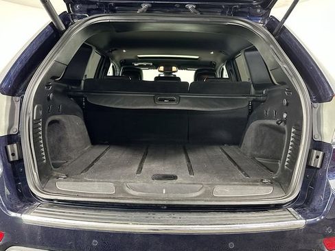 Used 2016 Jeep Grand Cherokee Limited AWD/4WD image 31
