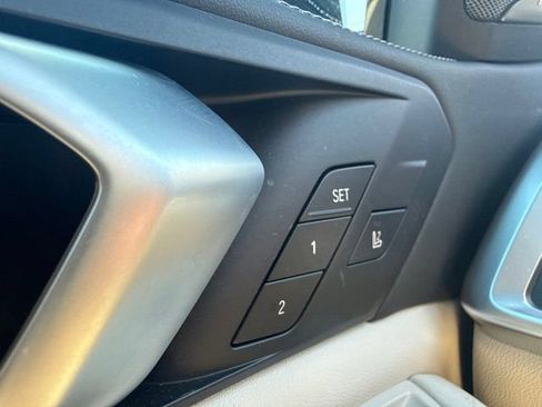 Used 2024 BMW X5 M60i AWD/4WD image 32
