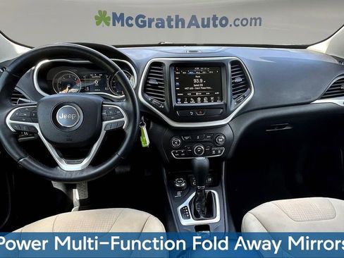 Used 2017 Jeep Cherokee Latitude w/ Safety/Convenience Group AWD/4WD image 8