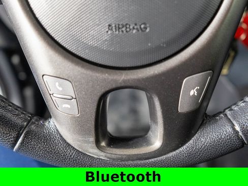 Used 2012 Kia Soul + image 17