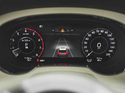 Used 2025 Bentley Bentayga Extended Wheelbase image 41