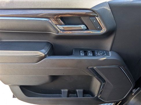 Used 2024 Chevrolet Silverado 1500 RST image 30