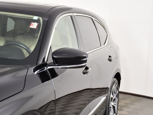 Certified 2024 Acura MDX SH-AWD w/ Technology Package image 13
