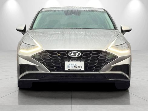Used 2021 Hyundai Sonata SEL w/ Preferred Accessory Package image 10