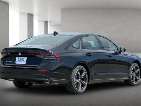 New 2026 Honda Accord SE image 4