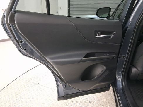 Used 2024 Toyota Venza Limited image 24