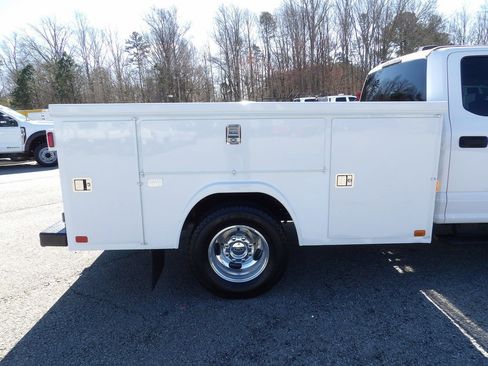 Used 2020 Ford F350 XLT image 56