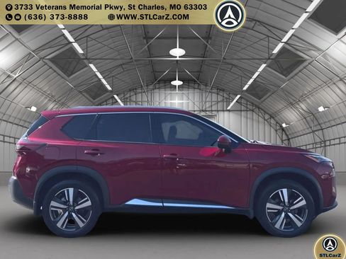 Used 2022 Nissan Rogue SL w/ SL Premium Package AWD/4WD image 2