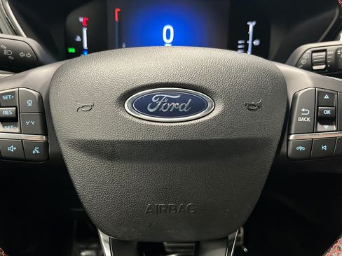 Used 2024 Ford Escape ST-Line w/ Tech Pack #1 AWD/4WD image 15