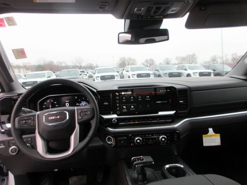 New 2026 GMC Sierra 1500 SLT w/ SLT Premium Plus Package image 17