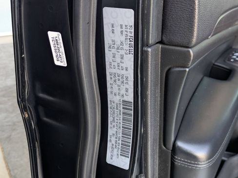 Used 2018 Jeep Grand Cherokee Laredo RWD image 30