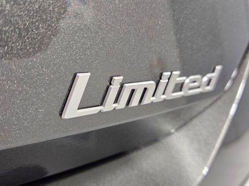 New 2026 Hyundai Elantra Limited image 11