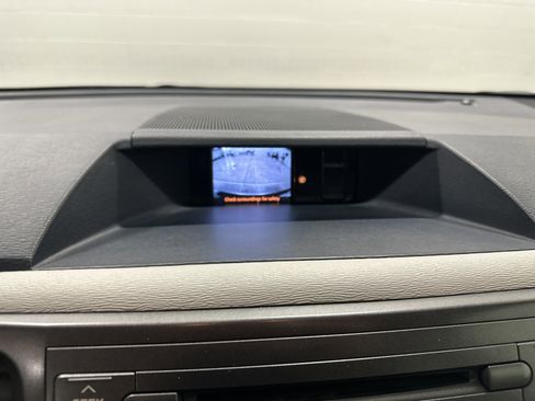 Used 2013 Toyota Sienna XLE image 25