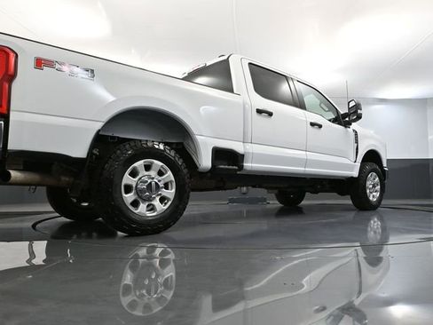 Used 2024 Ford F250 XLT w/ FX4 Off-Road Package image 52