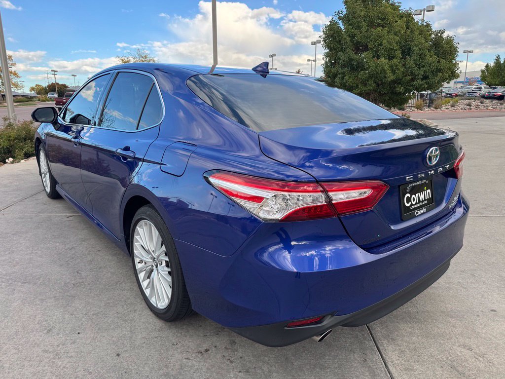Used 2018 Toyota Camry XLE w/ Audio Package FWD image 6
