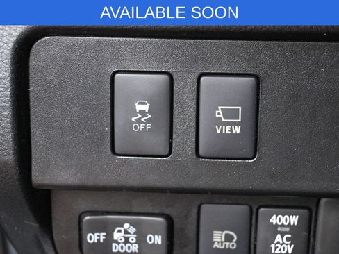 Used 2022 Toyota Tacoma TRD Sport w/ TRD Premium Sport Package AWD/4WD image 14