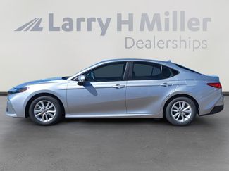 Used 2025 Toyota Camry LE video 2