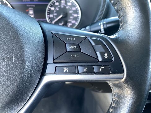 Used 2021 Nissan Sentra SV FWD image 27