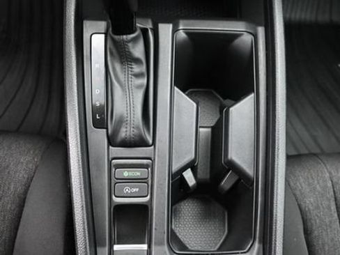 Used 2025 Honda Accord LX image 18