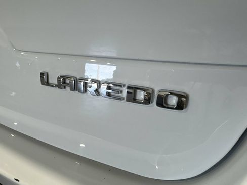 Used 2023 Jeep Grand Cherokee L Laredo AWD/4WD image 35