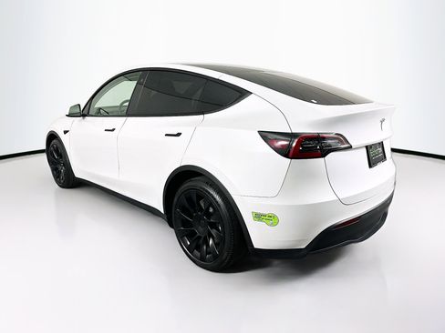 Used 2023 Tesla Model Y Long Range image 5