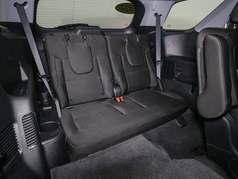 Used 2022 Ford Explorer XLT image 20