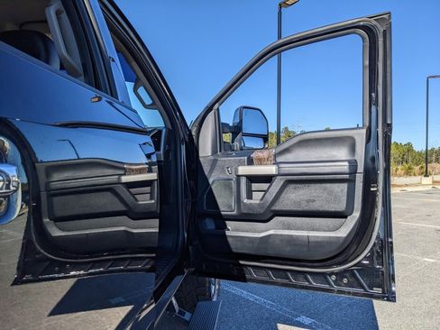 Used 2018 Ford F250 Lariat w/ Lariat Ultimate Package image 63
