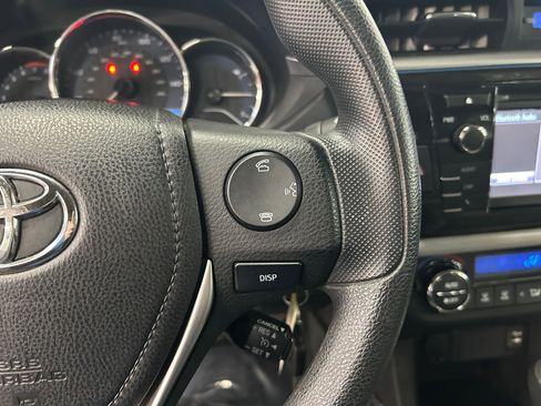 Used 2015 Toyota Corolla LE image 13