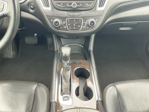 Used 2024 Chevrolet Malibu LT FWD image 20