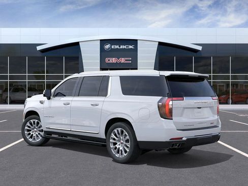 New 2026 GMC Yukon XL Denali w/ Sun & Power Step Package AWD/4WD image 20