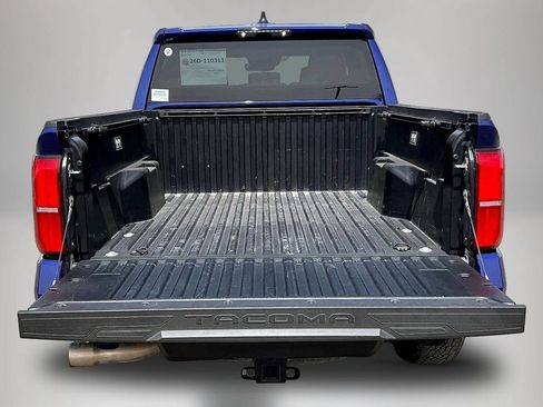 Used 2024 Toyota Tacoma TRD Off-Road AWD/4WD image 7