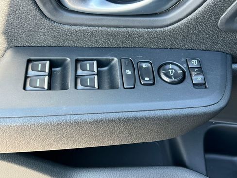 New 2026 Honda Pilot Touring image 17