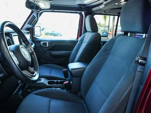 Used 2021 Jeep Wrangler Unlimited Sport image 23