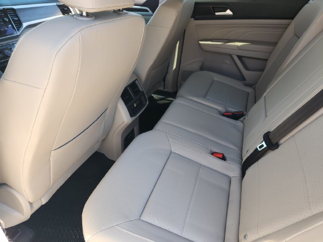Used 2023 Volkswagen Atlas SE FWD image 28