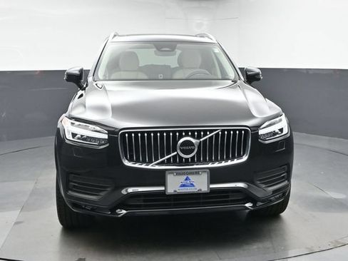 Used 2023 Volvo XC90 B6 Core w/ Protection Package Premier AWD/4WD image 2