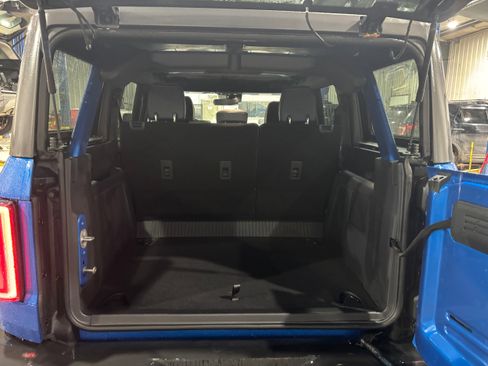 Used 2024 Ford Bronco Outer Banks image 6