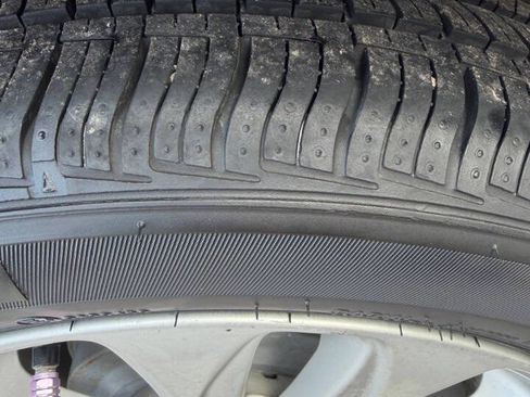 Used 2017 Chevrolet Spark LT image 31