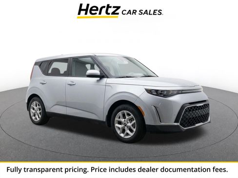 Used 2025 Kia Soul LX w/ LX Technology Package FWD image 1