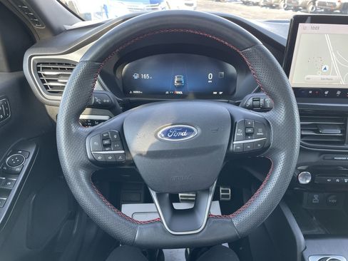 Used 2023 Ford Escape ST-Line Select w/ Tech Pack #2 image 21