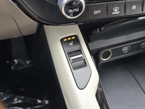 Certified 2023 Kia Telluride S w/ S Sunroof Package FWD image 21