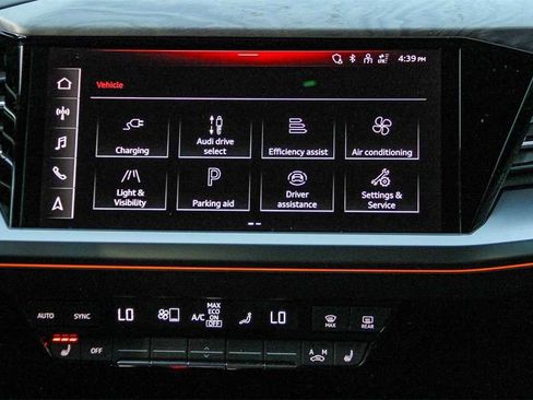 Used 2023 Audi Q4 e-tron Premium Plus image 15