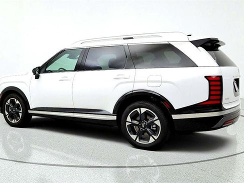 Used 2026 Hyundai Palisade Limited AWD/4WD image 7