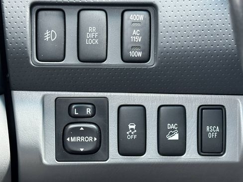 Used 2010 Toyota Tacoma 4x4 Double Cab image 41