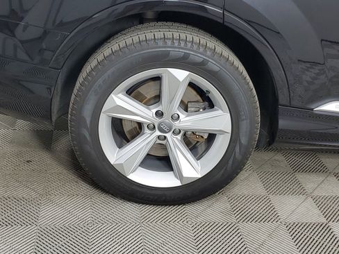 Certified 2021 Audi Q7 2.0T Premium Plus w/ Premium Plus Package image 13