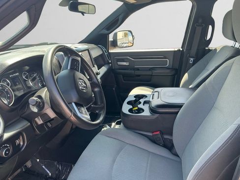 Used 2022 RAM 2500 Big Horn AWD/4WD image 9