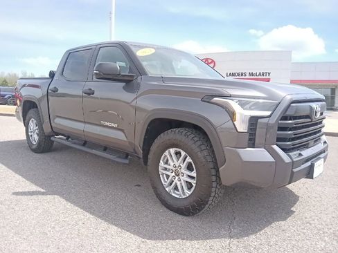 Used 2024 Toyota Tundra SR5 w/ SR5 Convenience Package image 3
