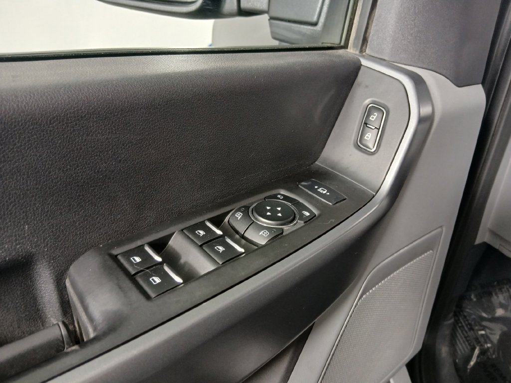 Used 2023 Ford F250 XLT w/ 360-Degree Camera Package AWD/4WD image 17