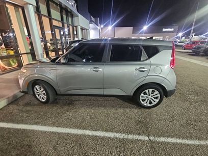 Certified 2022 Kia Soul LX